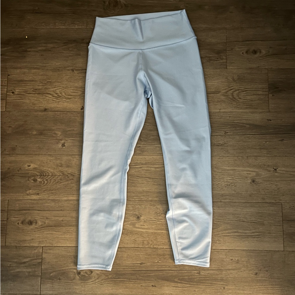 ALO Yoga 7/8 High-Waist Airlift Legging - Seashell Blue - Picture 9 of 9